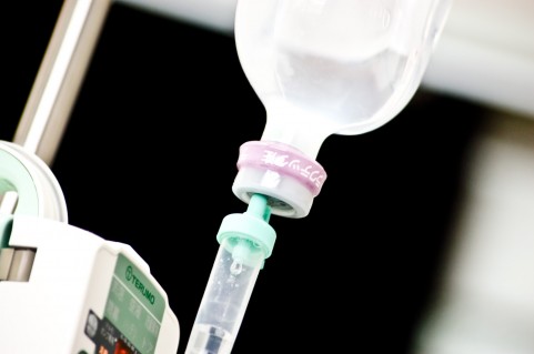 記事:エホバの証人信者、輸血拒否で死亡－病院側代理人のあり方のイメージ画像