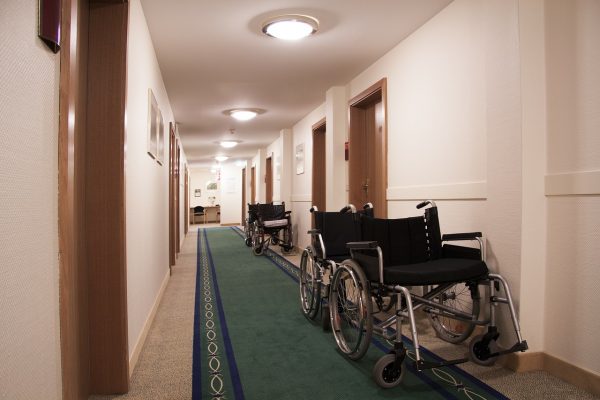 記事:名古屋地裁が棄却、「障害者の逸失利益」についてのイメージ画像